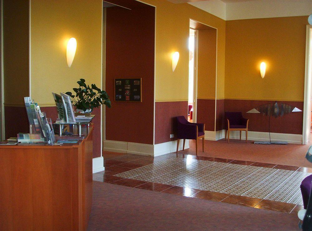 Hotels & Residences - Les Thermes Luxeuil-les-Bains Exteriör bild