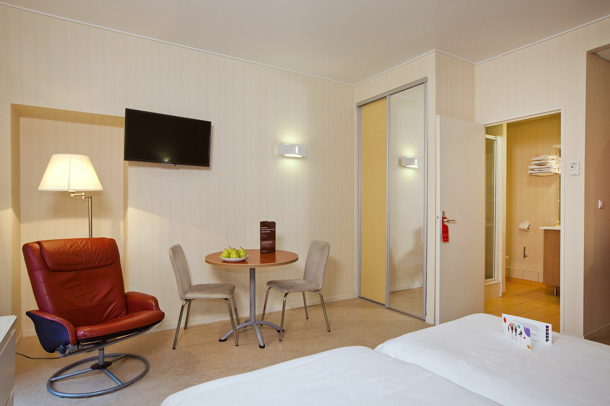 Hotels & Residences - Les Thermes Luxeuil-les-Bains Exteriör bild